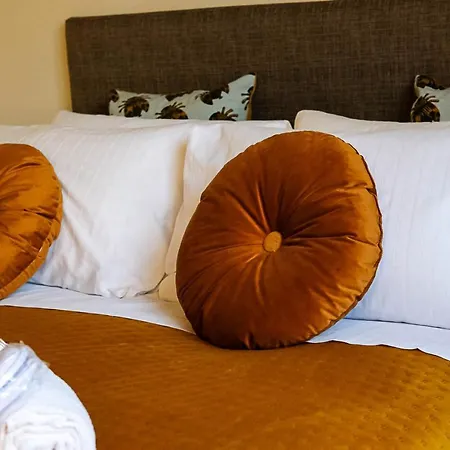 Guest house And